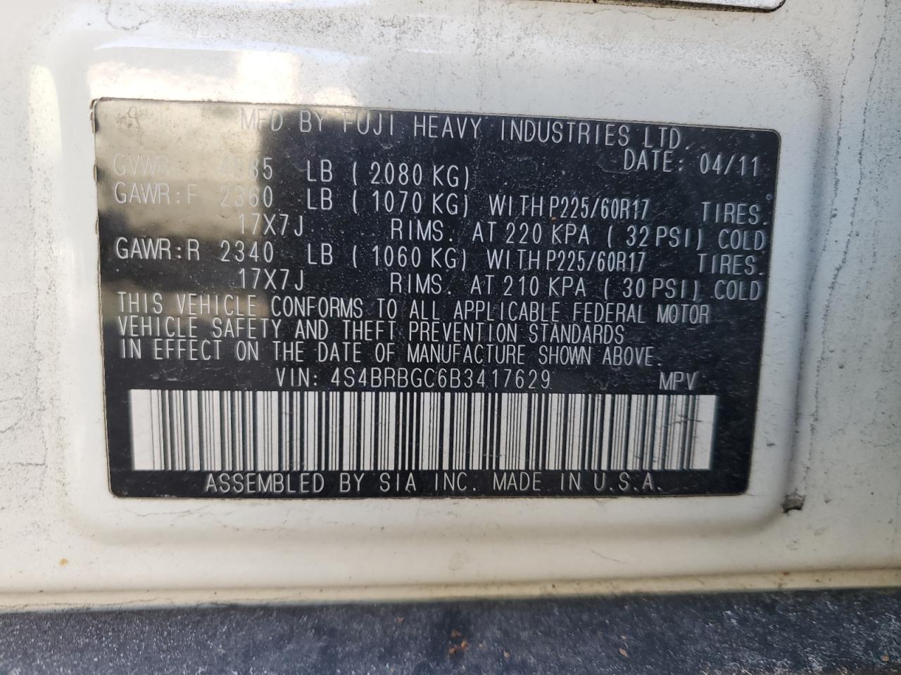 2011 Subaru Outback - Image 13