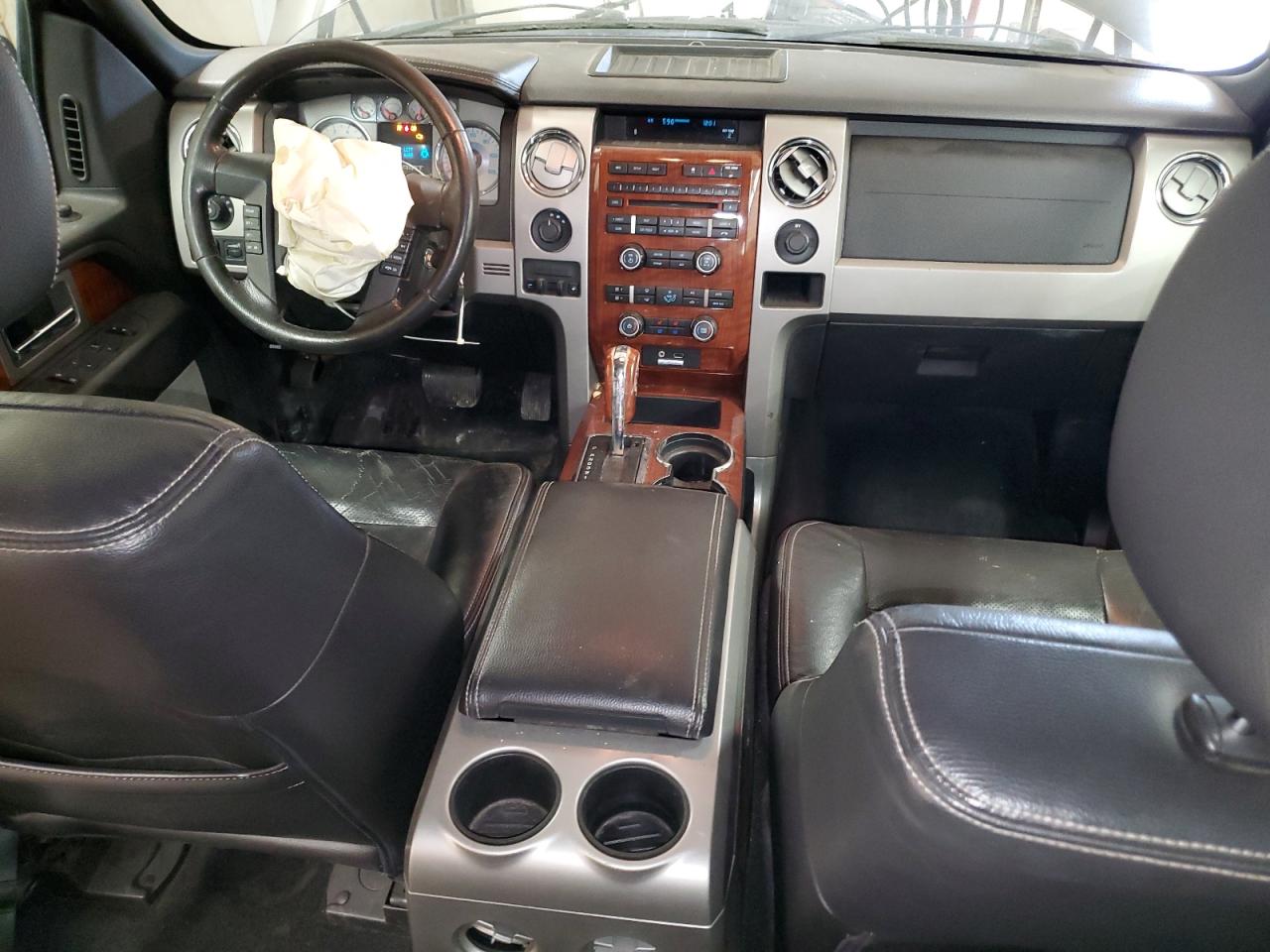2010 Ford F-150 - Image 8