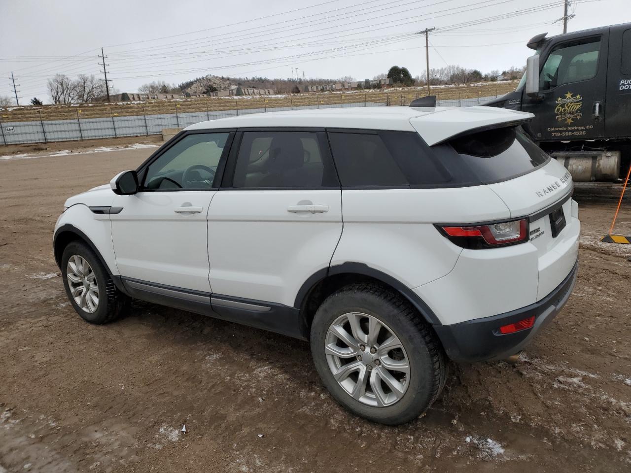 2017 Land Rover Range Rover - Image 2