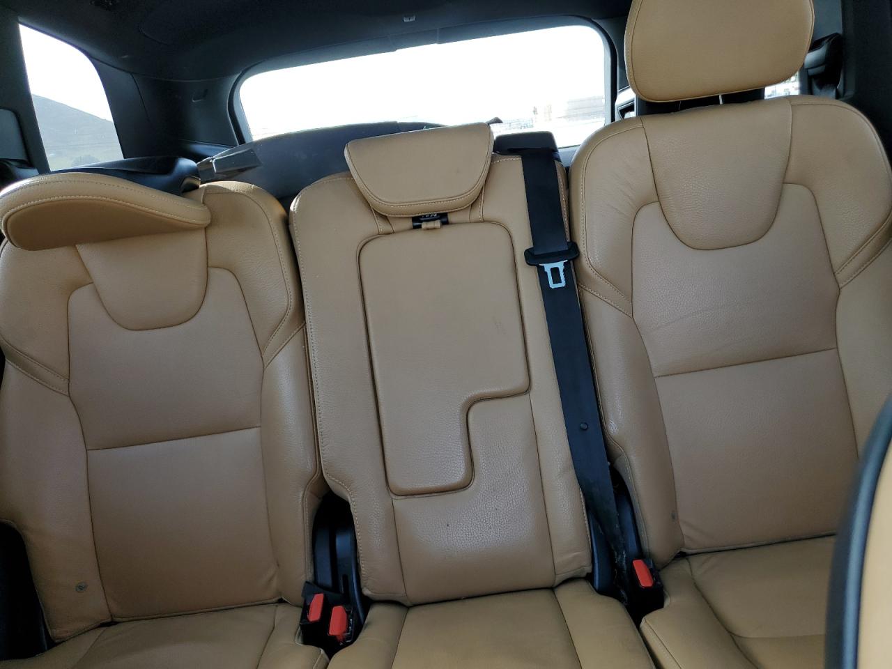 2018 Volvo XC90 - Image 10