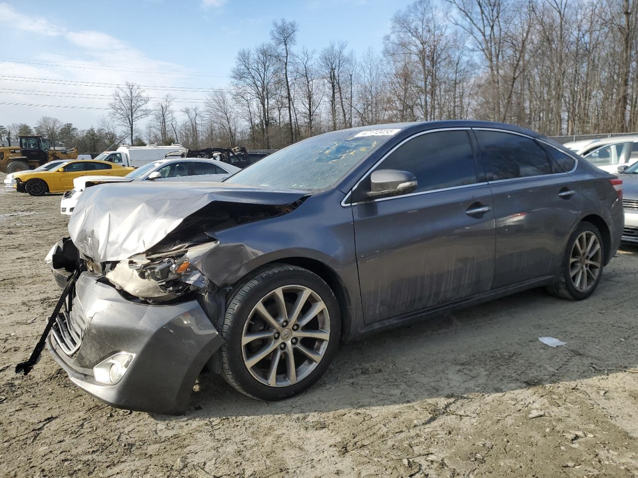 2014 Toyota Avalon - Image 1