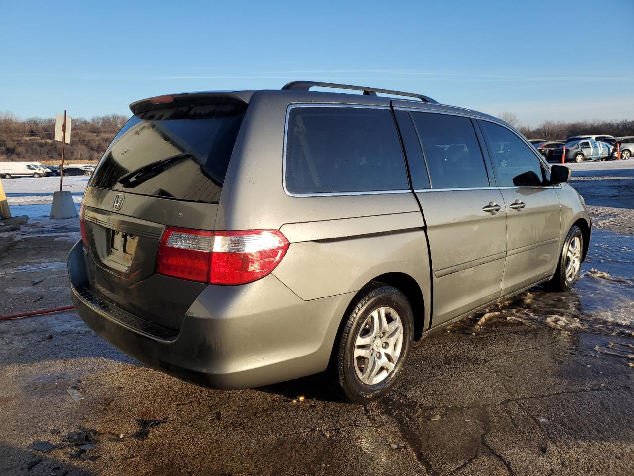 2007 Honda Odyssey - Image 3