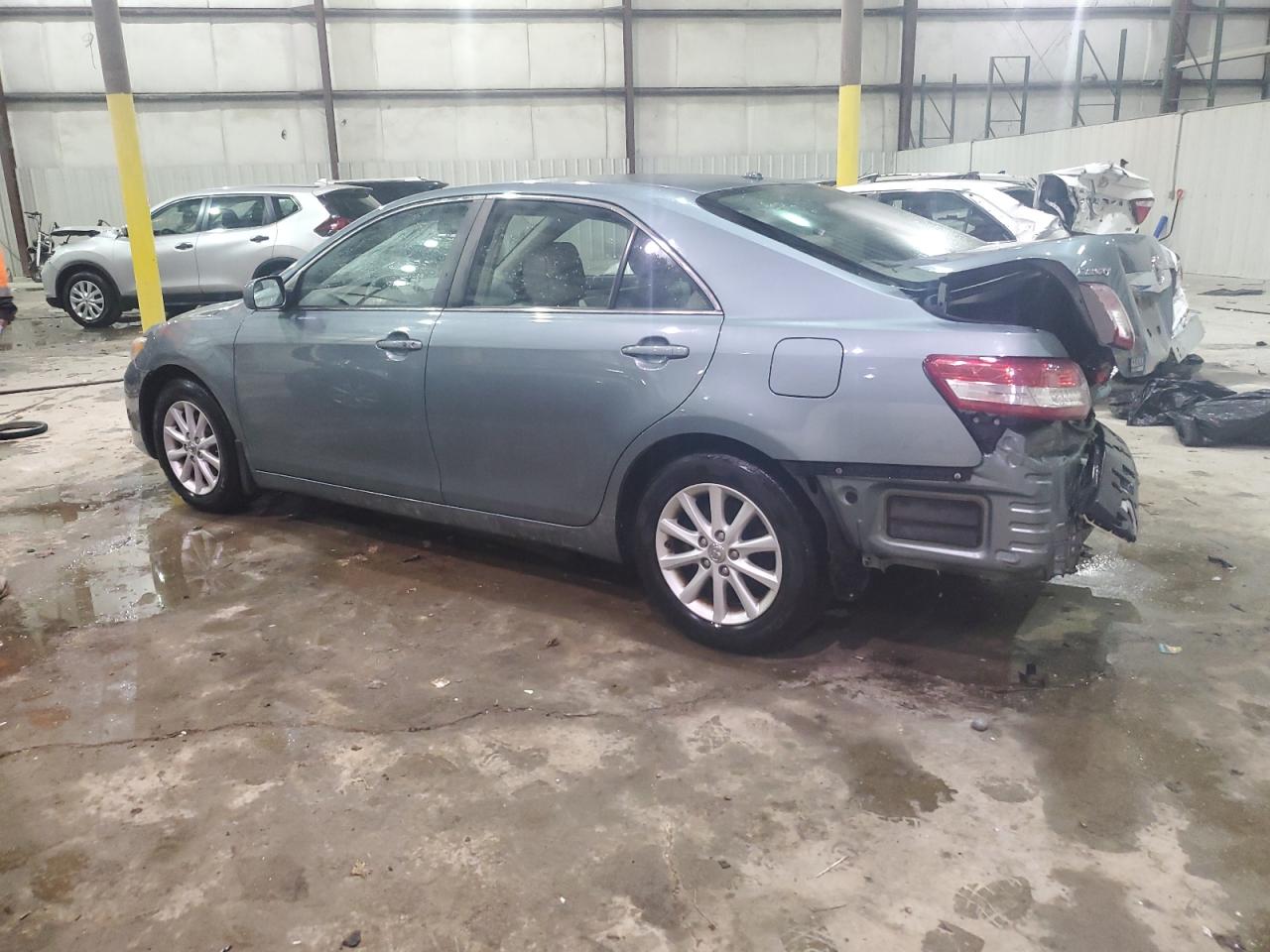 2011 Toyota Camry - Image 2