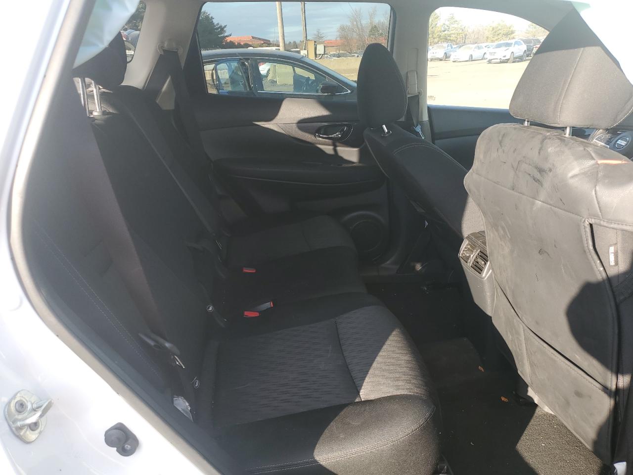 2020 Nissan Rogue - Image 11