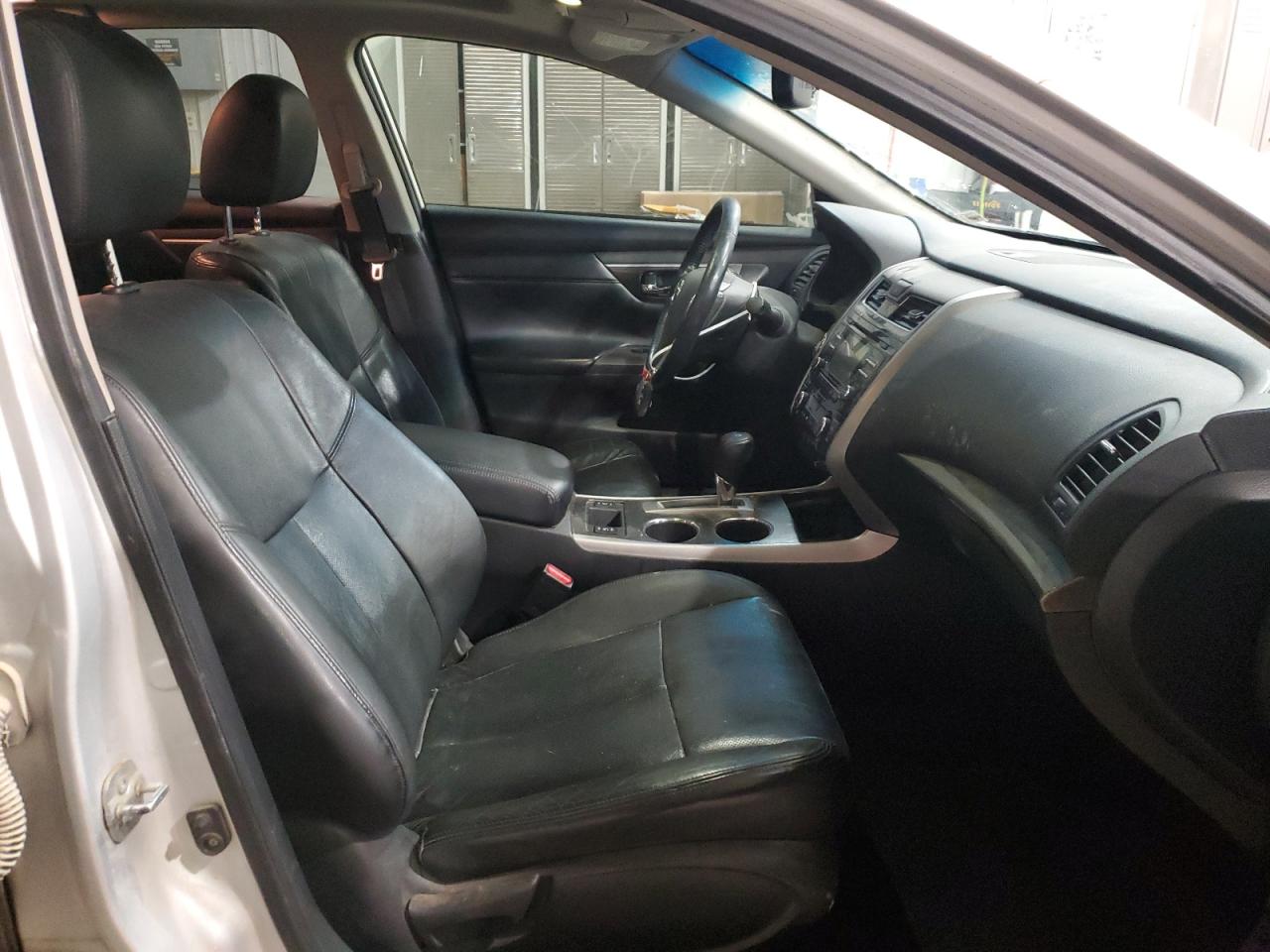 2014 Nissan Altima - Image 7