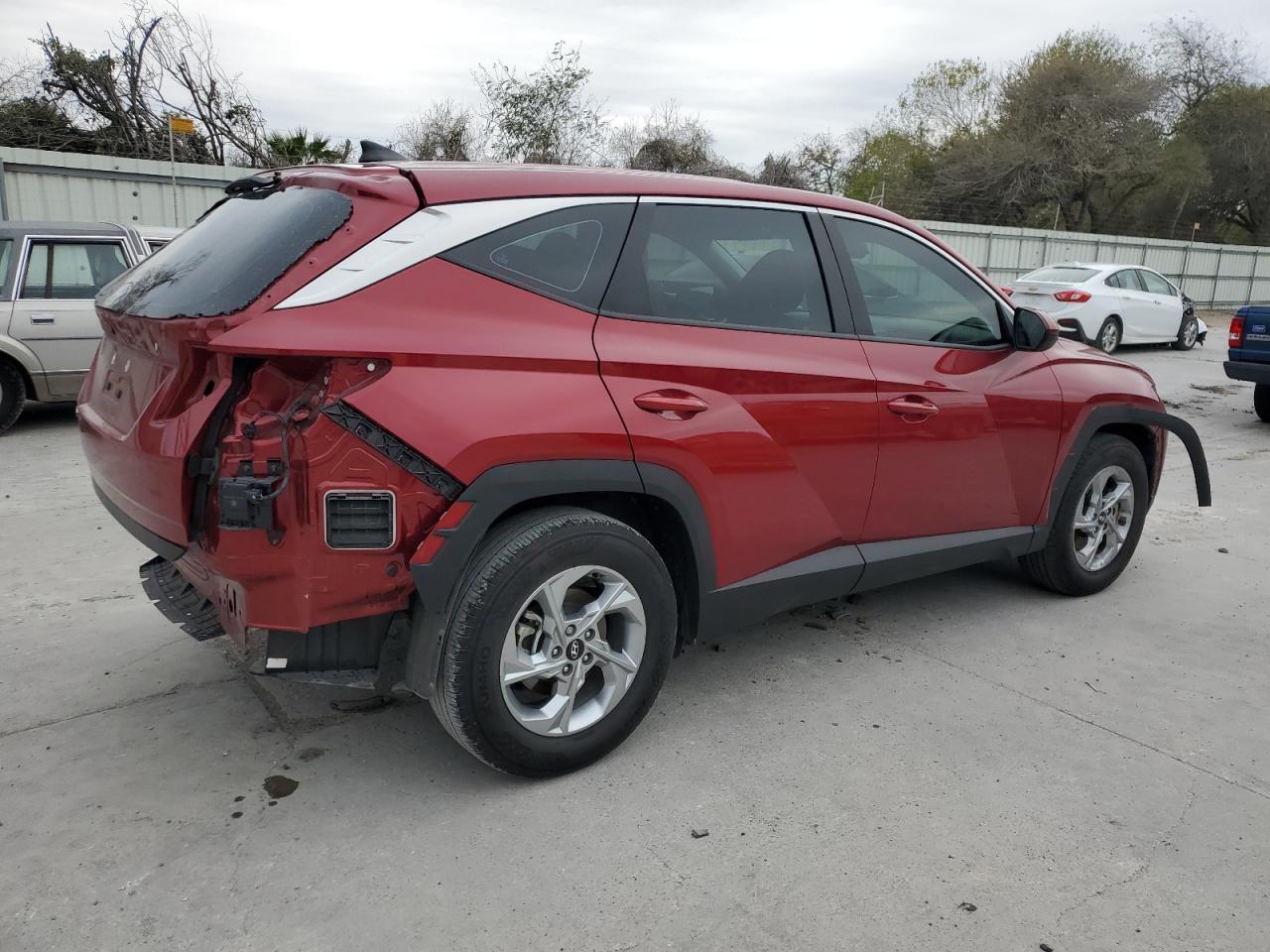 2024 Hyundai Tucson - Image 3