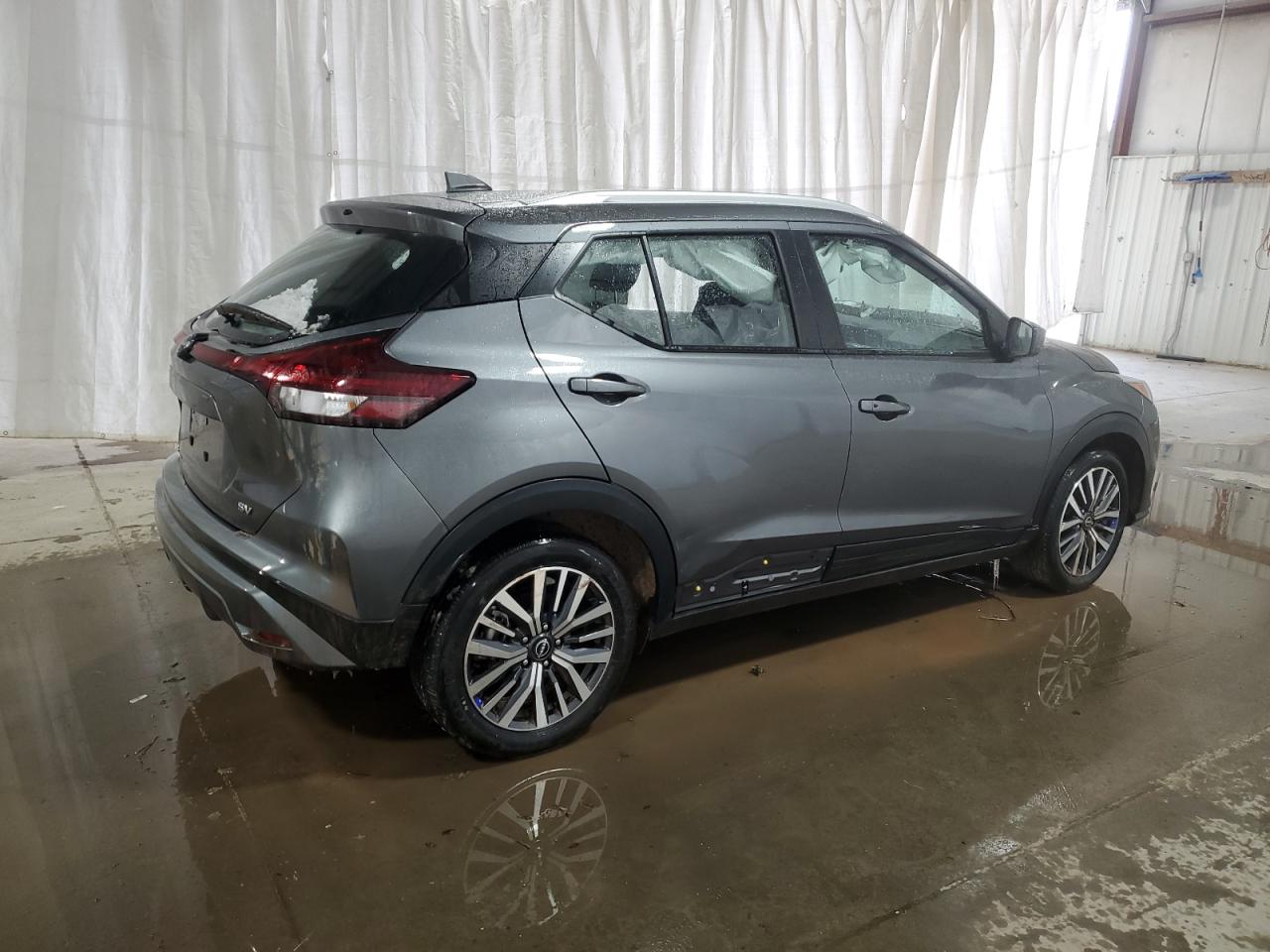 2024 Nissan Kicks - Image 3