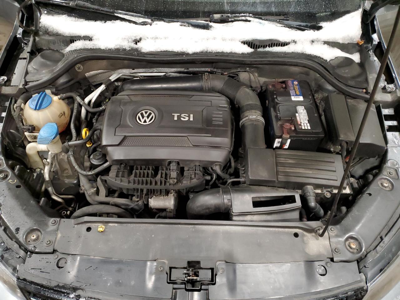 2014 Volkswagen Jetta - Image 11