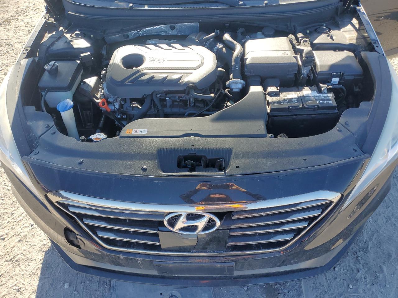 2015 Hyundai Sonata - Image 11