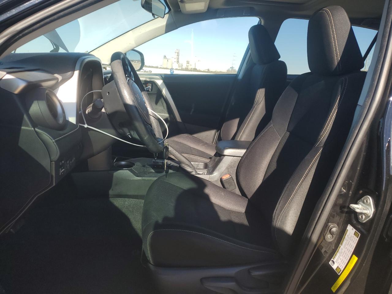 2014 Toyota RAV 4 - Image 7