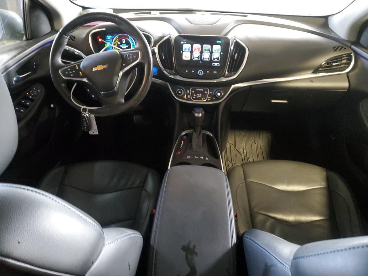 2018 Chevrolet Volt - Image 8