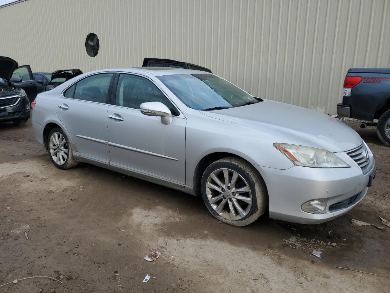 2010 Lexus ES - Image 4