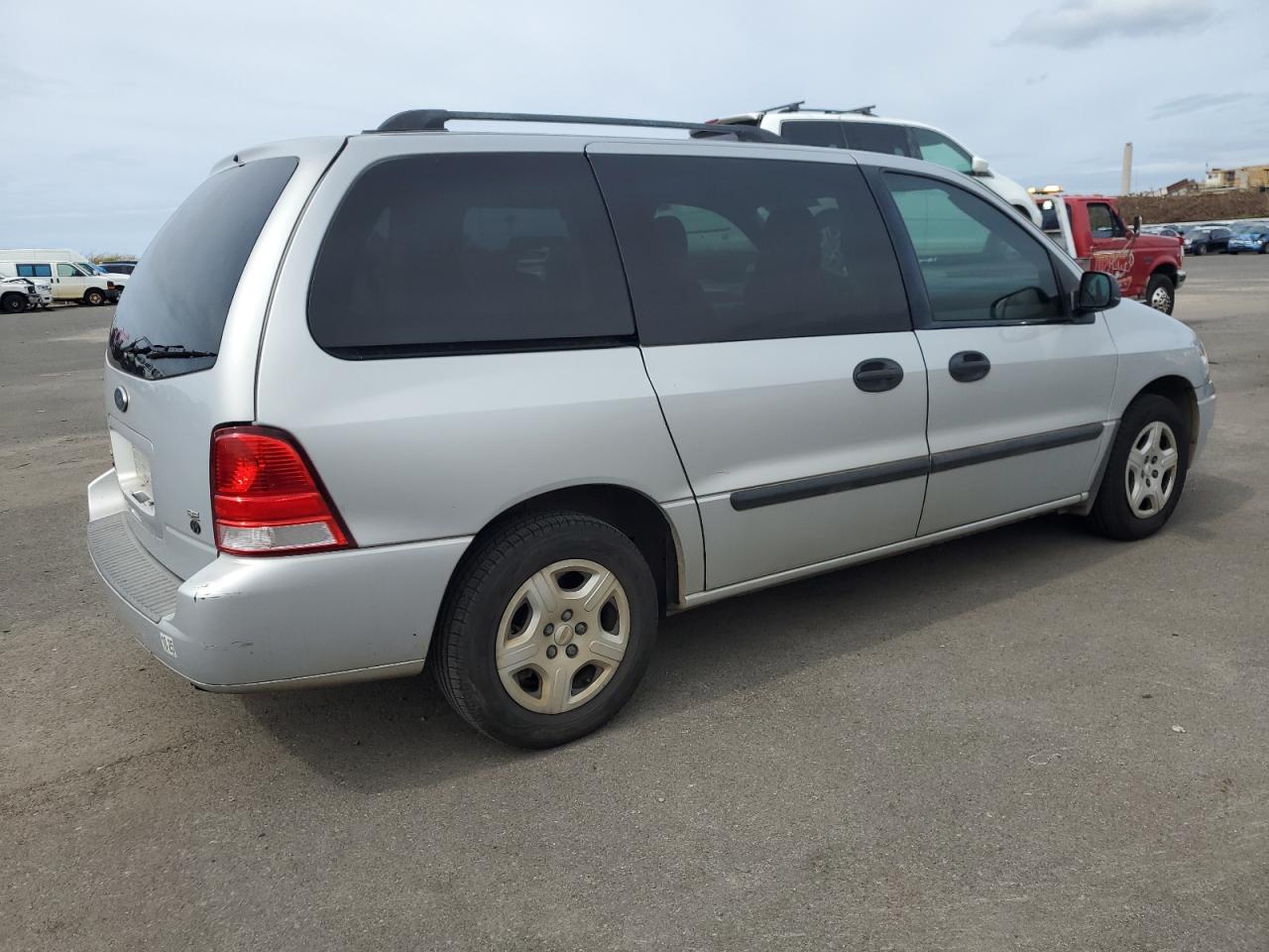 2007 Ford Freestar - Image 3