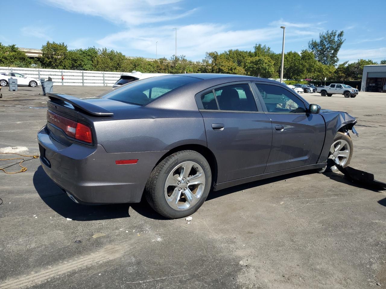 2014 Dodge Charger - Image 3