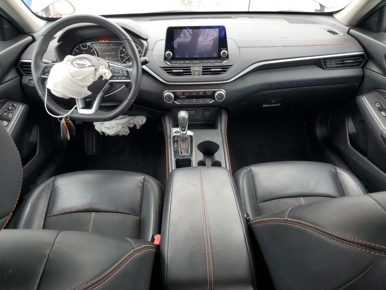 2021 Nissan Altima - Image 8