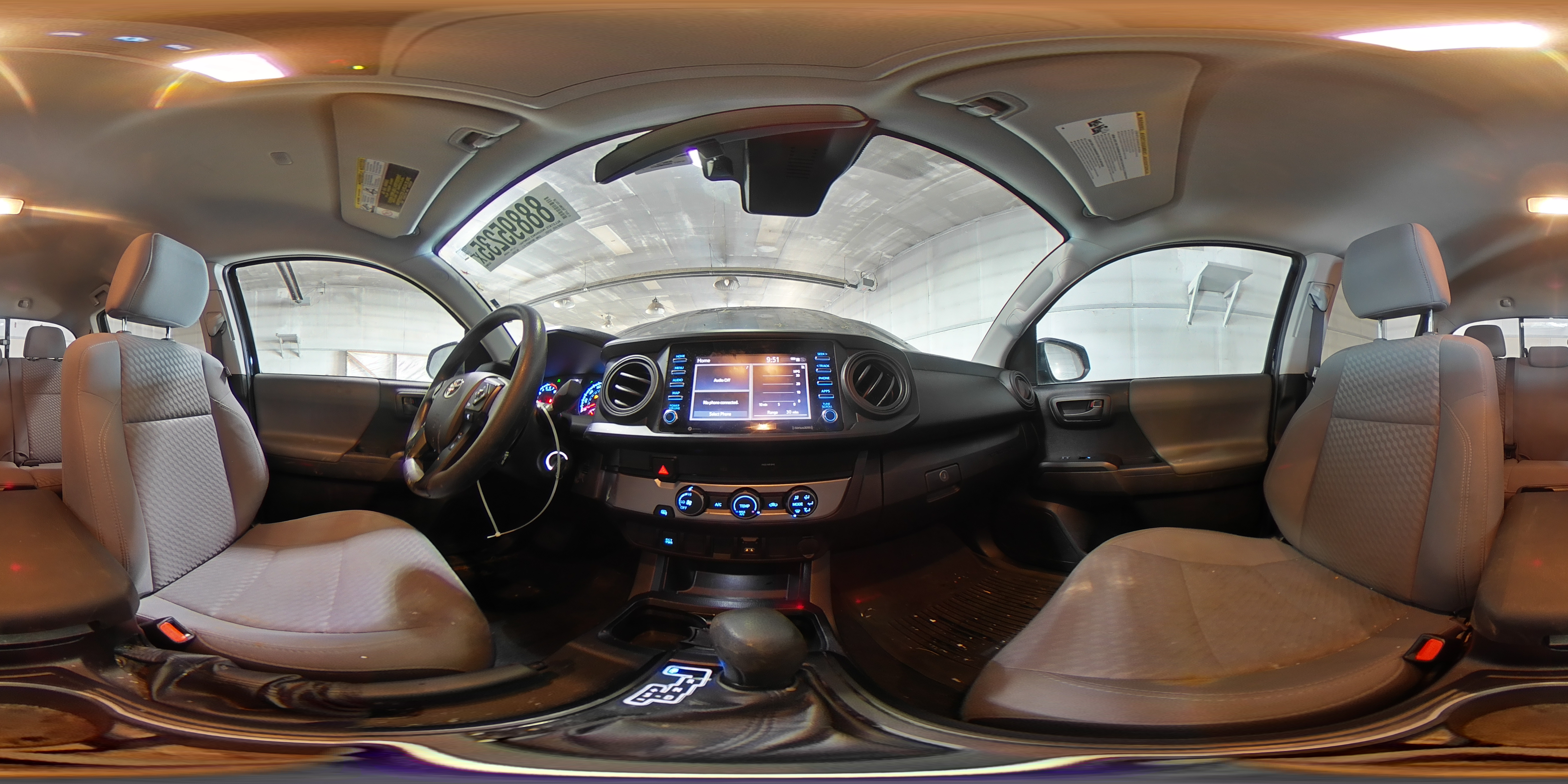 2021 Toyota Tacoma - Image 13