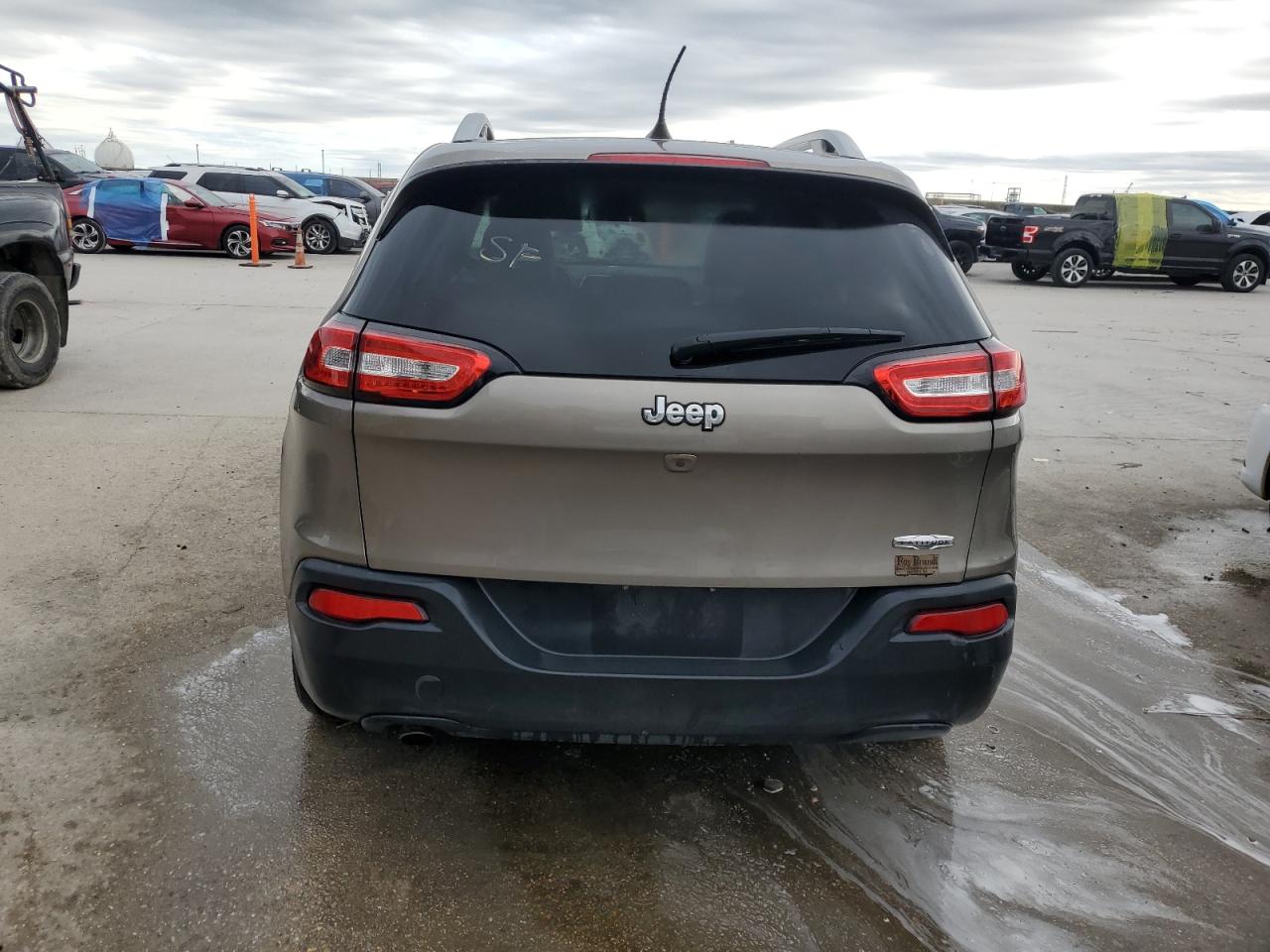 2018 Jeep Grand Cherokee - Image 6