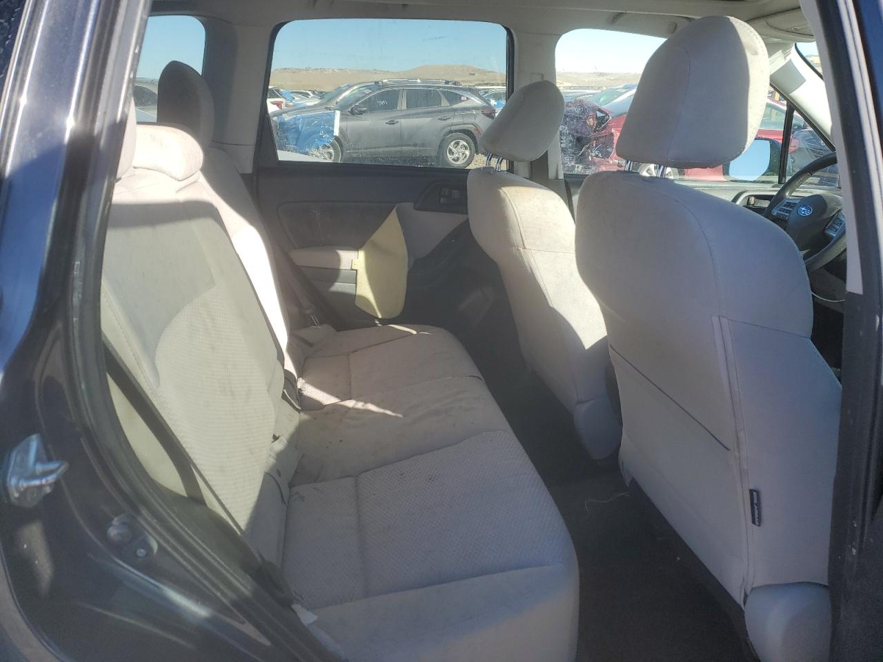 2014 Subaru Forester - Image 11