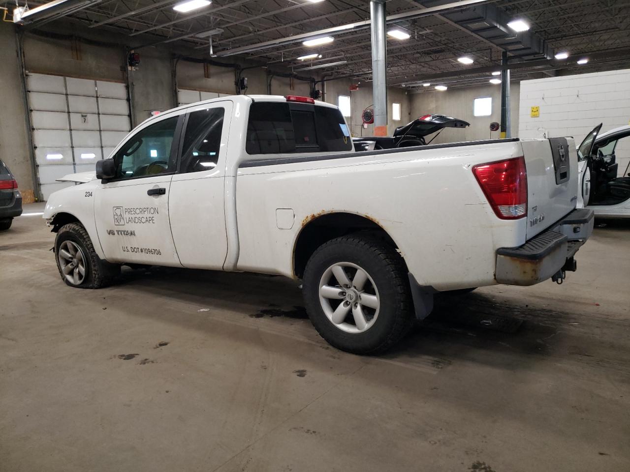2010 Nissan Titan - Image 2
