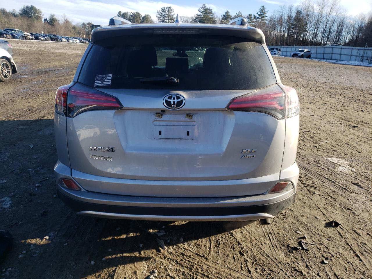 2018 Toyota RAV 4 - Image 6