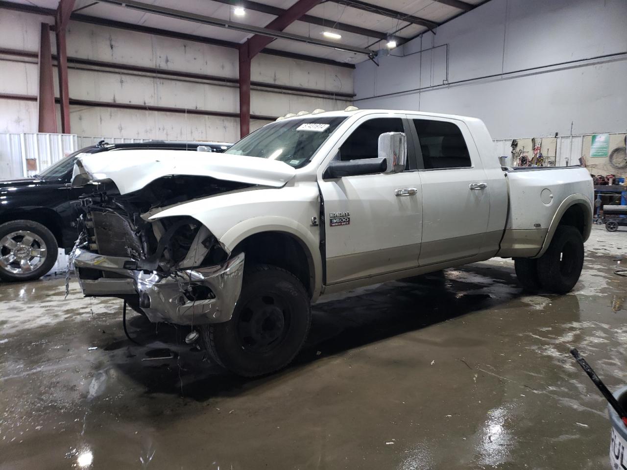 2010 Dodge Ram 3500 продається в Rogersville, MO - Front End