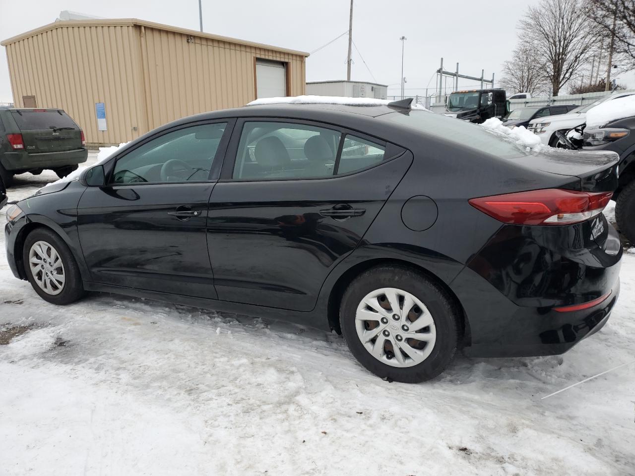 2017 Hyundai Elantra - Image 2