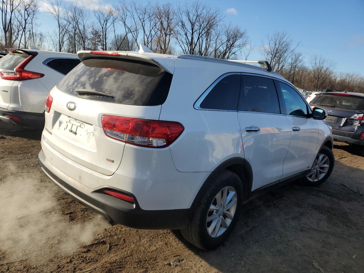 VIN 5XYPGDA3XGG067266 2016 KIA SORENTO no.3