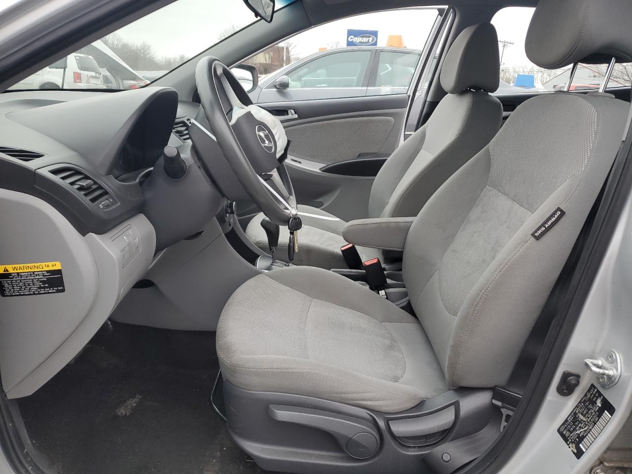 2013 Hyundai Accent - Image 7