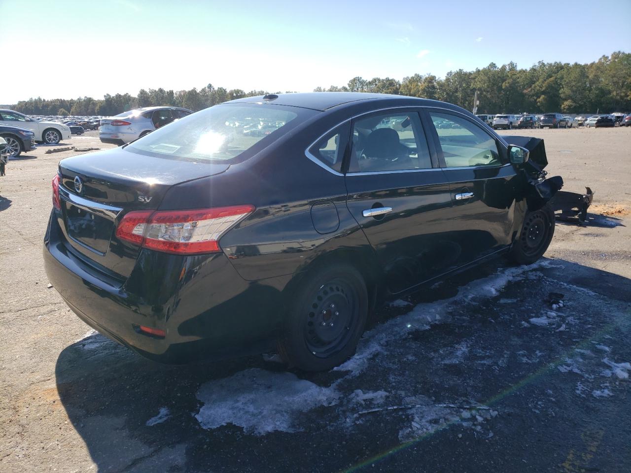 2015 Nissan Sentra - Image 3