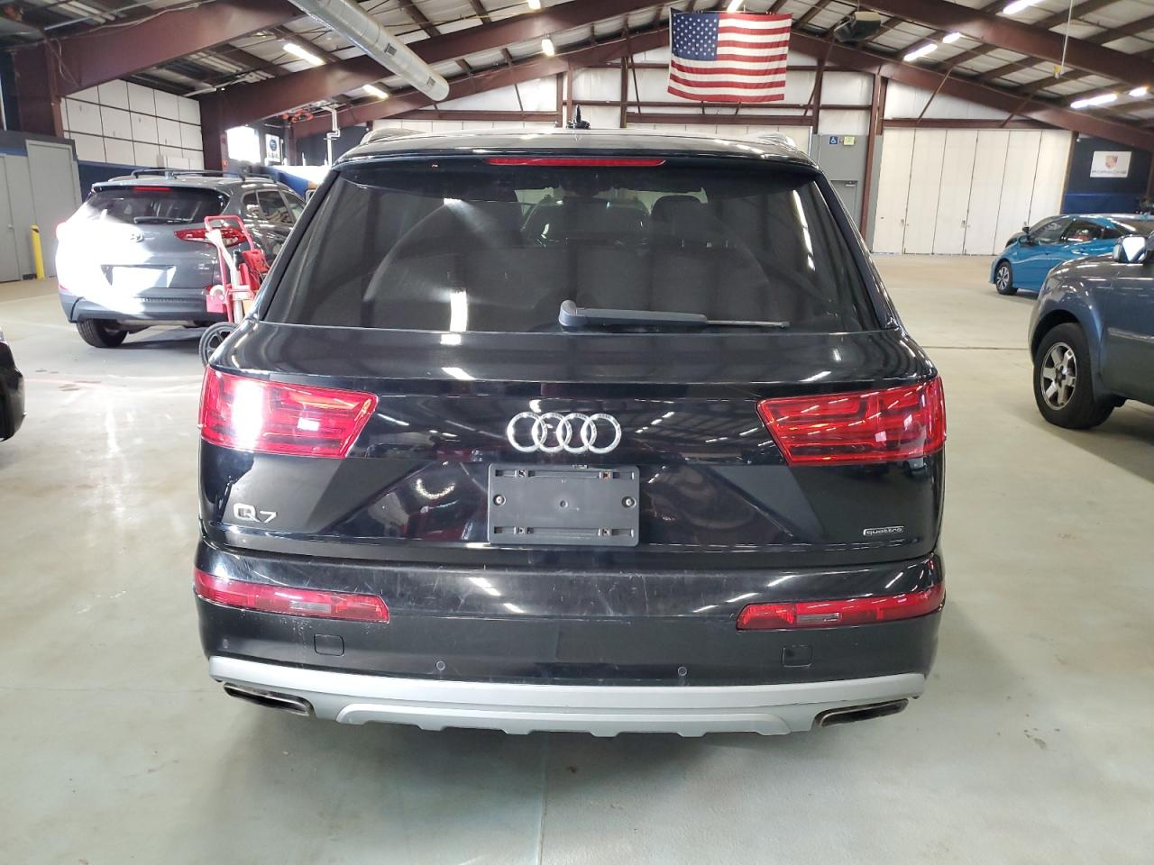 VIN WA1LHAF7XHD051164 2017 AUDI Q7 no.6