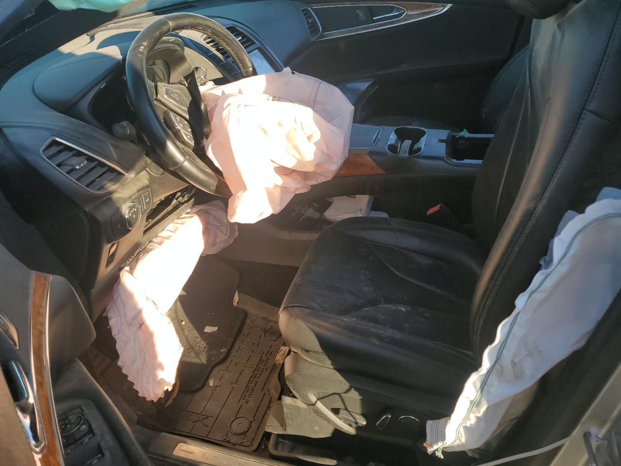 2018 Lincoln MKX - Image 7