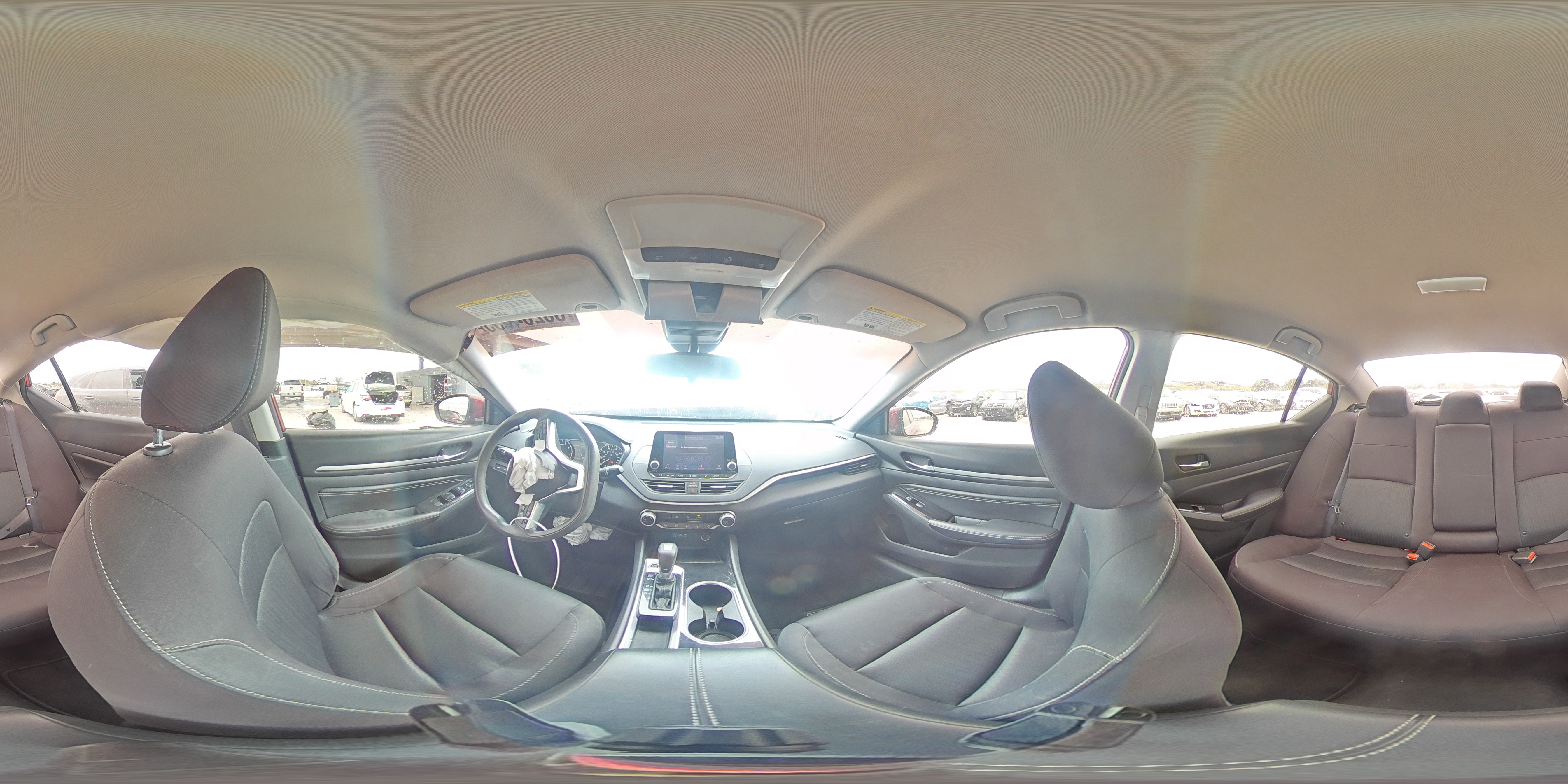 2021 Nissan Altima - Image 14