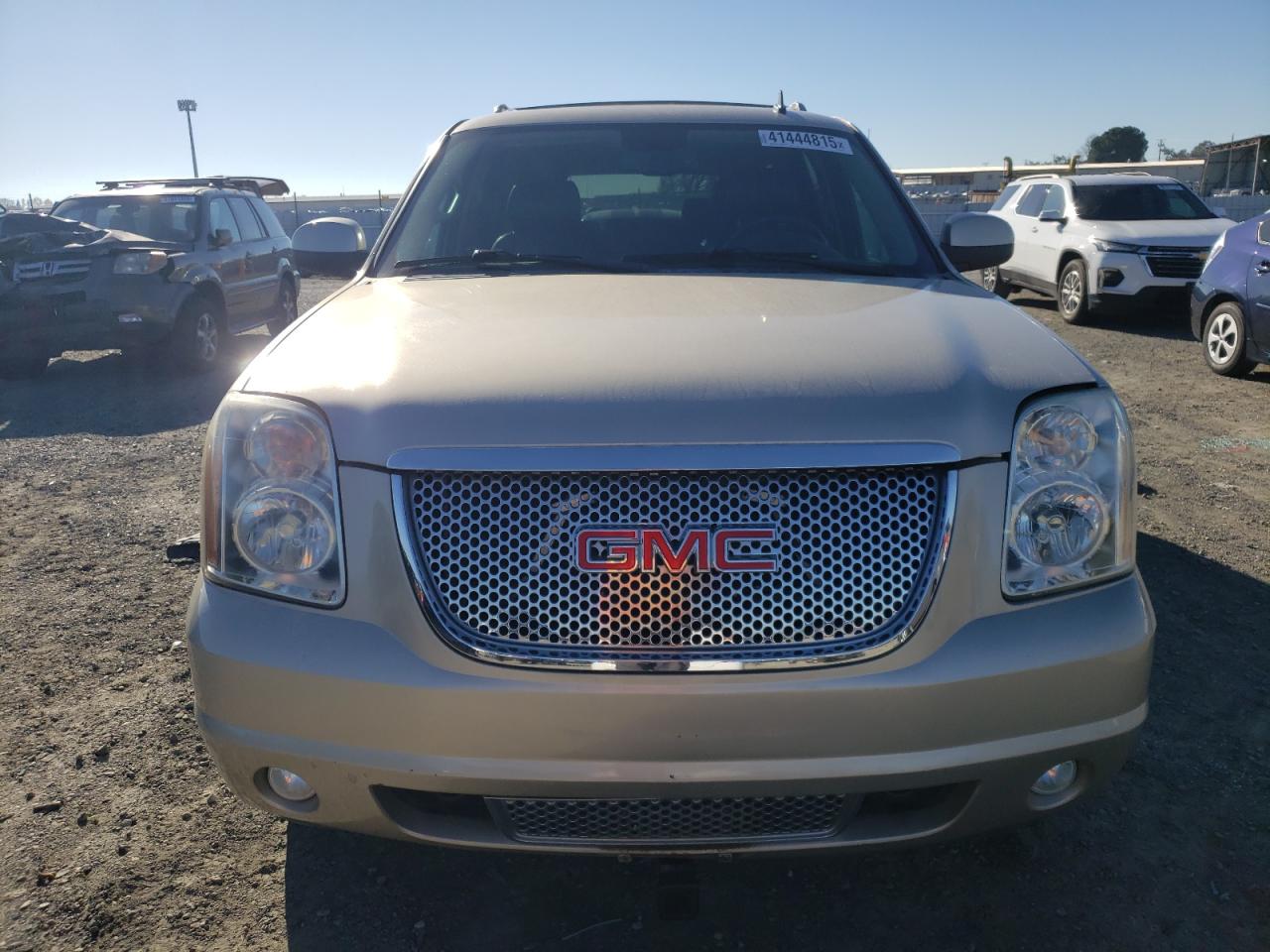 VIN 1GKS2MEF2DR244780 2013 GMC YUKON no.5