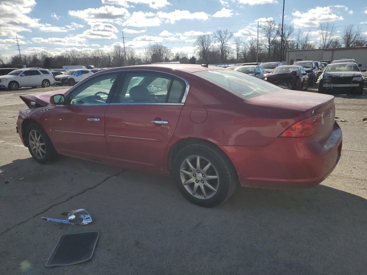 2007 Buick Lucerne - Image 2