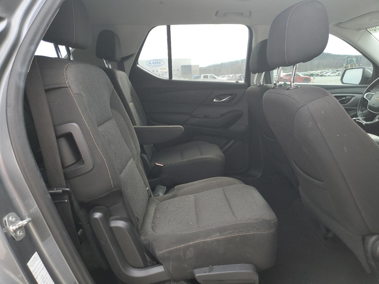 2021 Chevrolet Traverse - Image 11