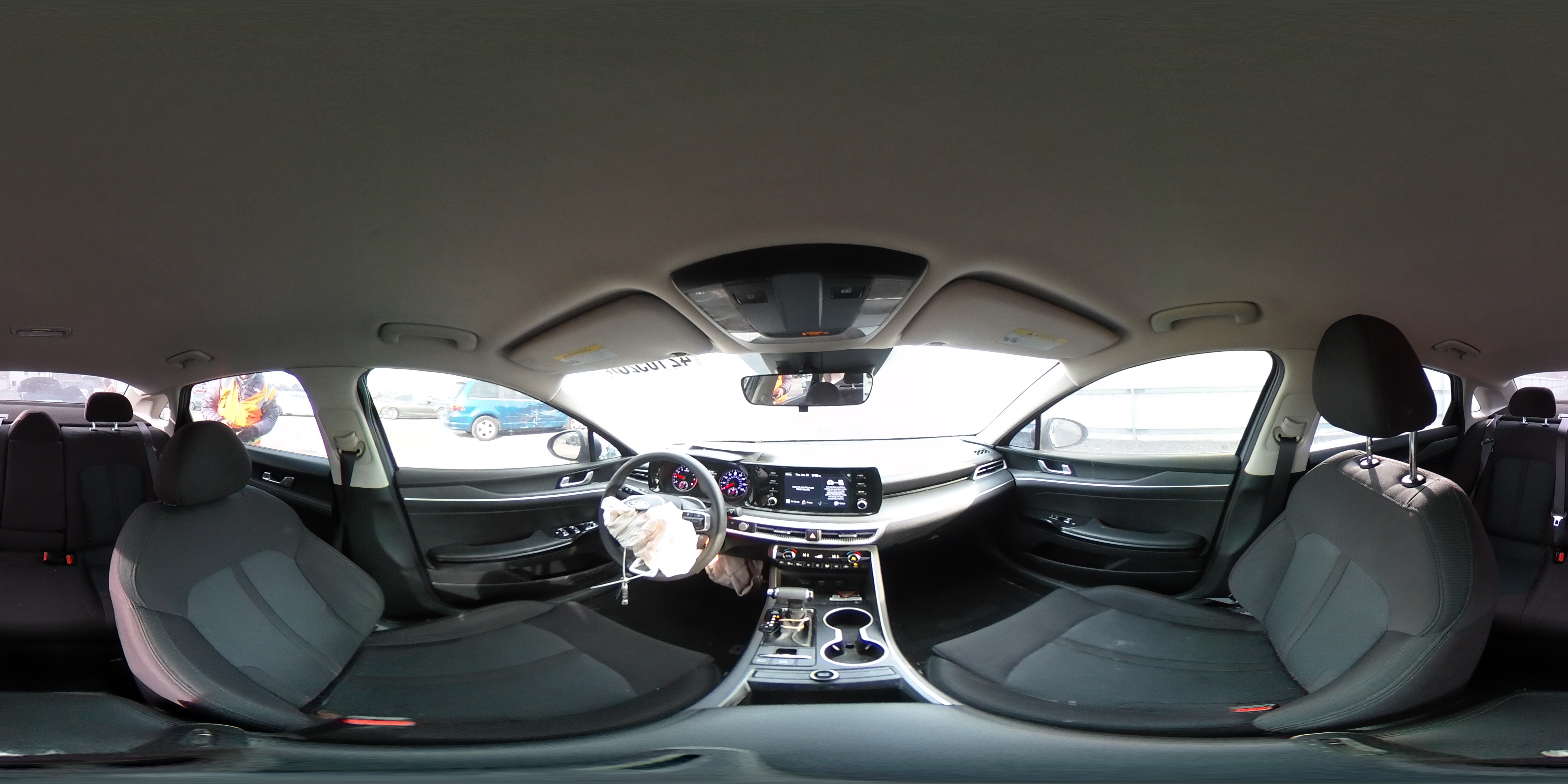 2021 Kia K5 - Image 12