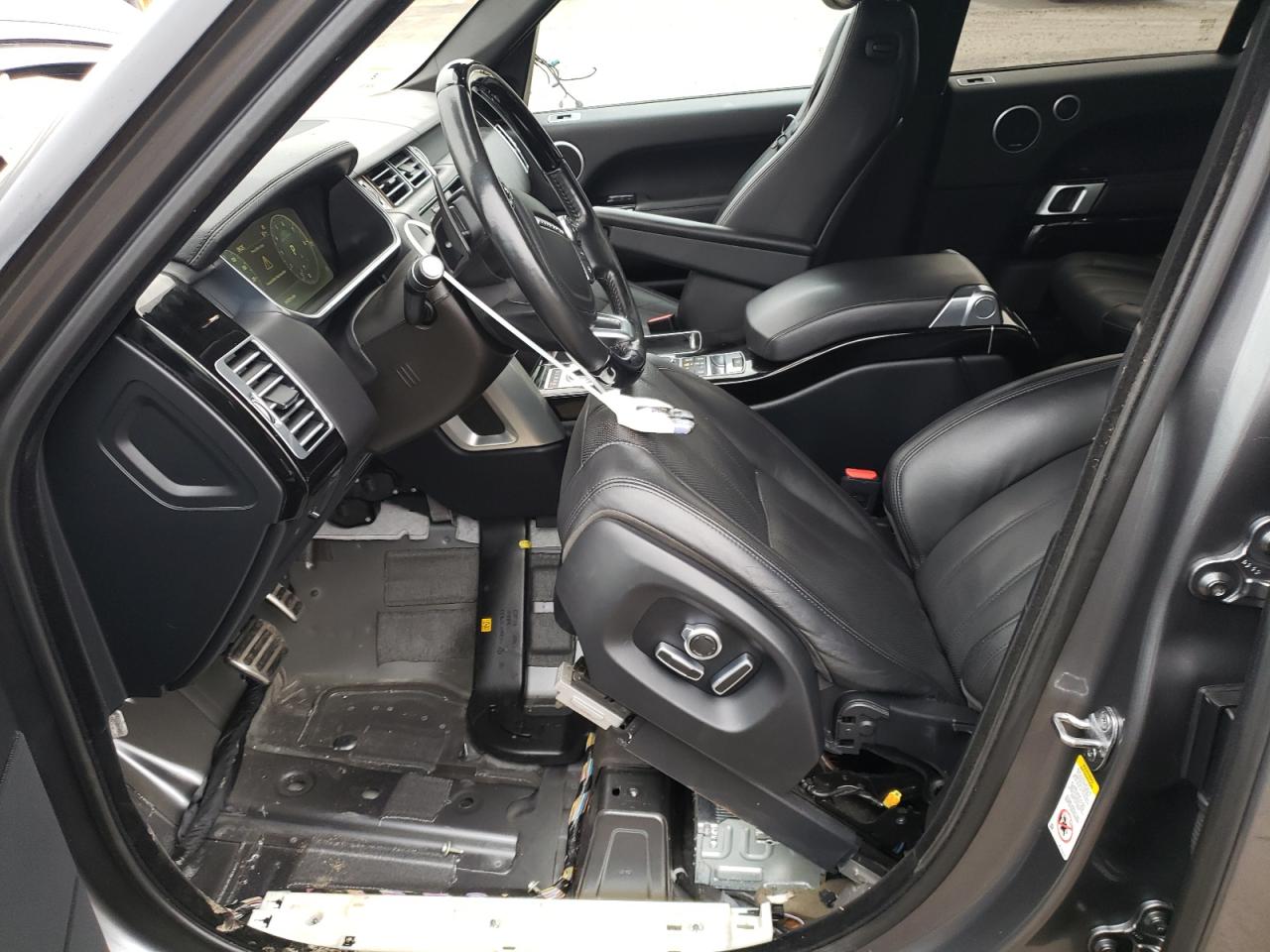 2017 Land Rover Range Rover - Image 7