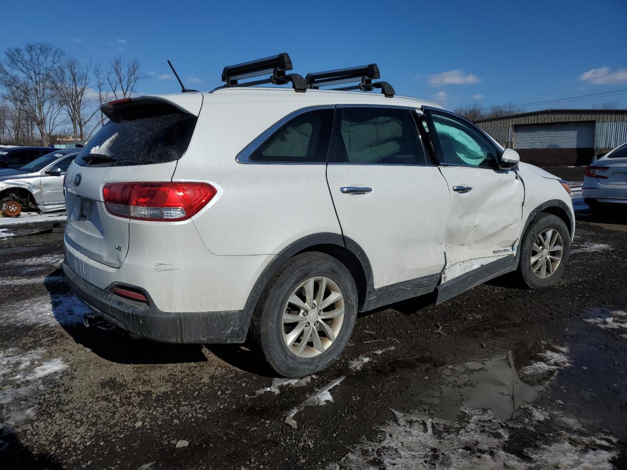 2017 Kia Sorento - Image 3
