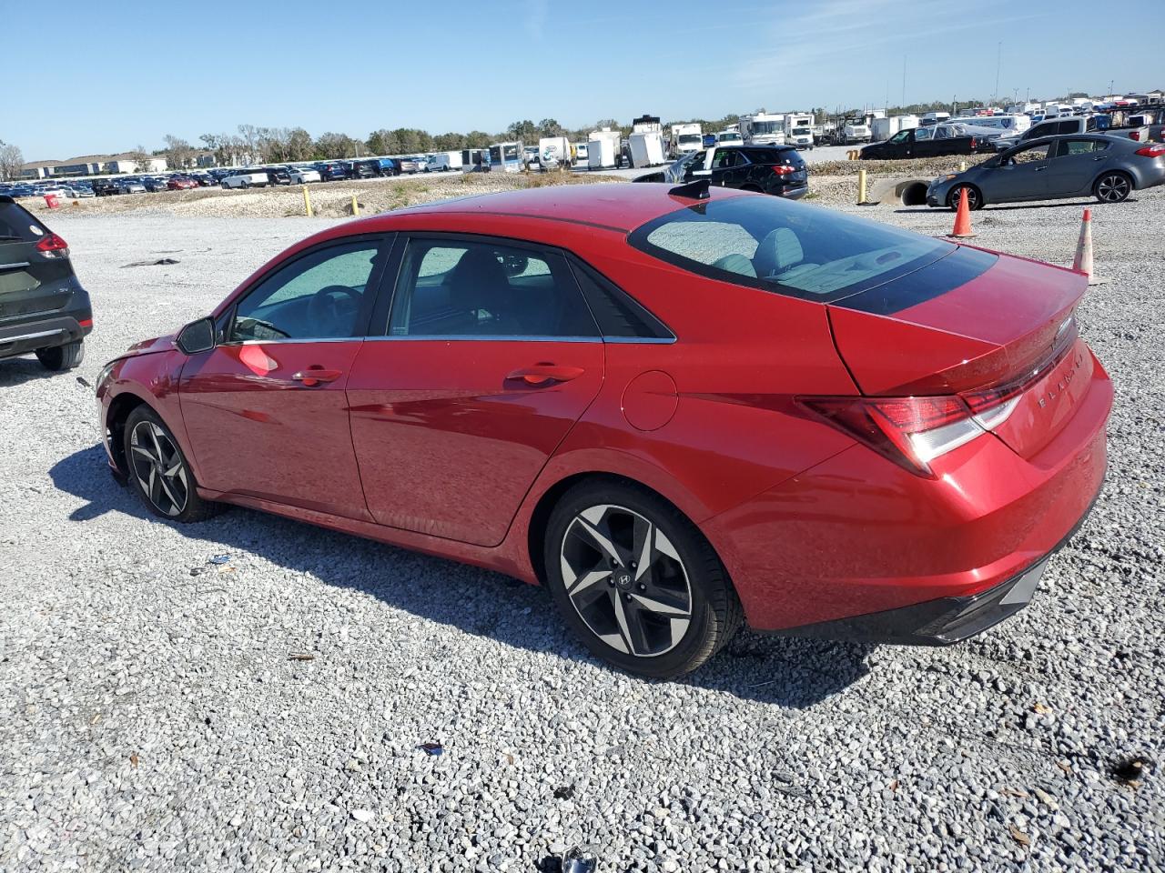 2021 Hyundai Elantra - Image 2