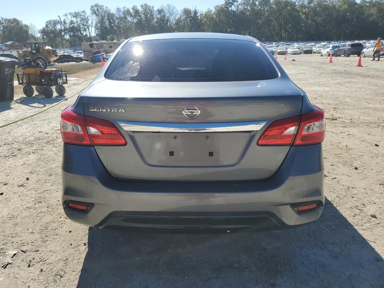 2019 Nissan Sentra - Image 6