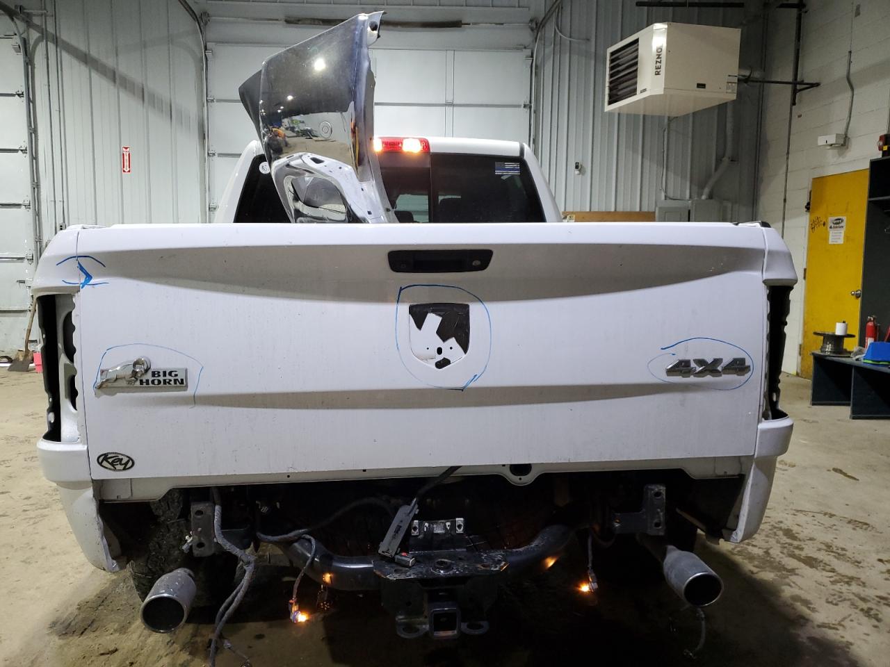 2018 RAM 1500 - Image 6