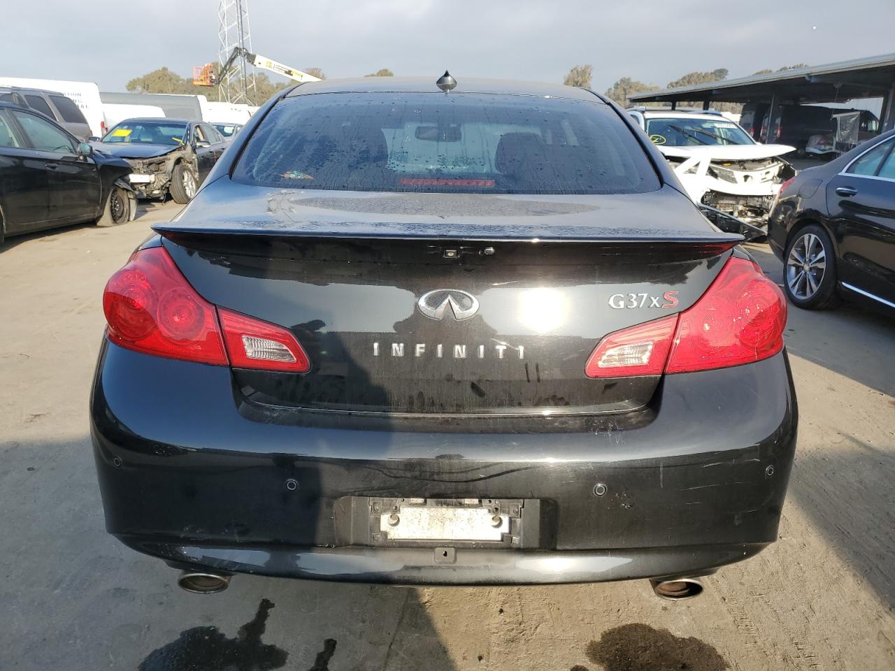 2011 Infiniti G - Image 6