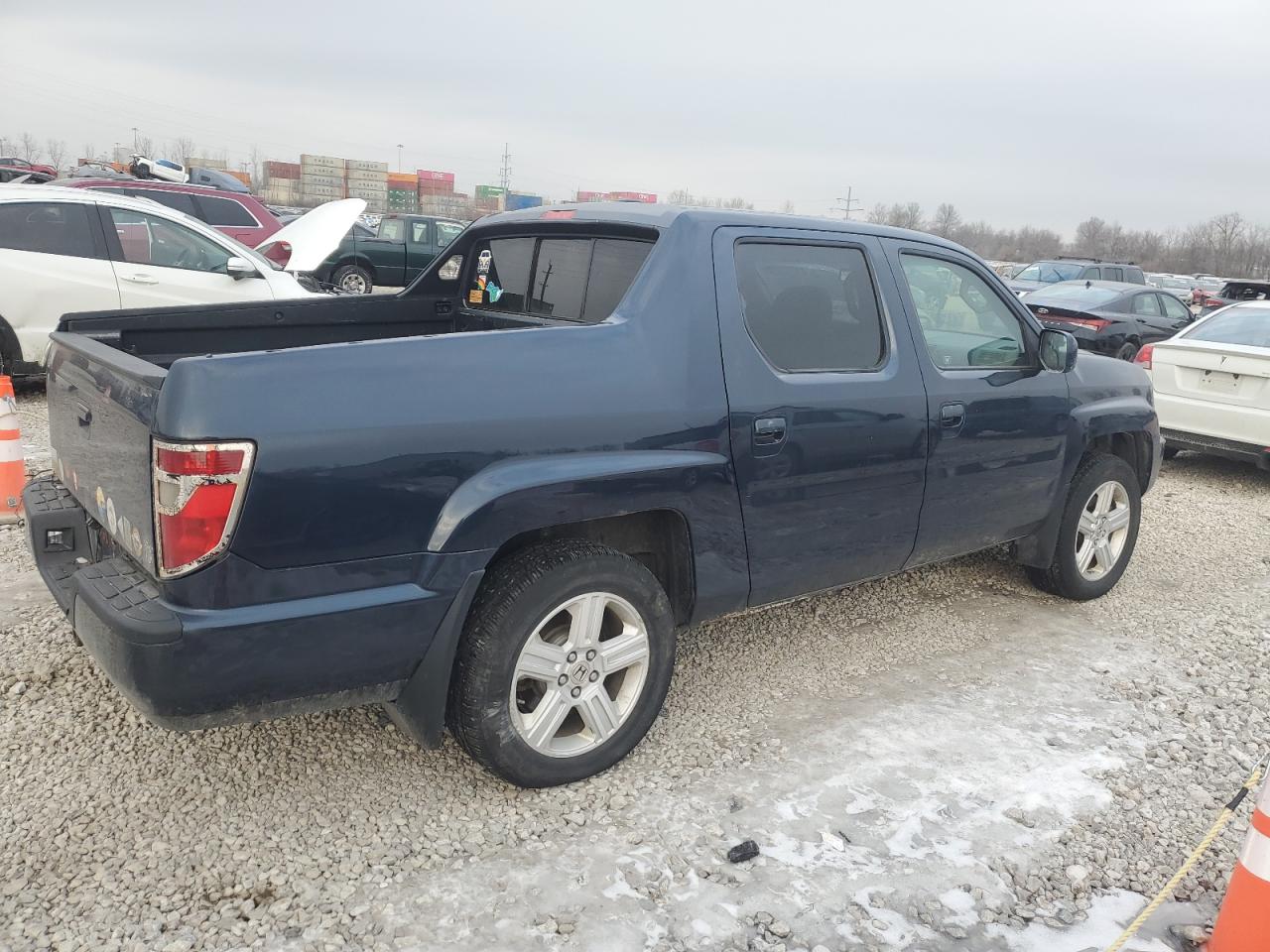 2010 Honda Ridgeline - Image 3
