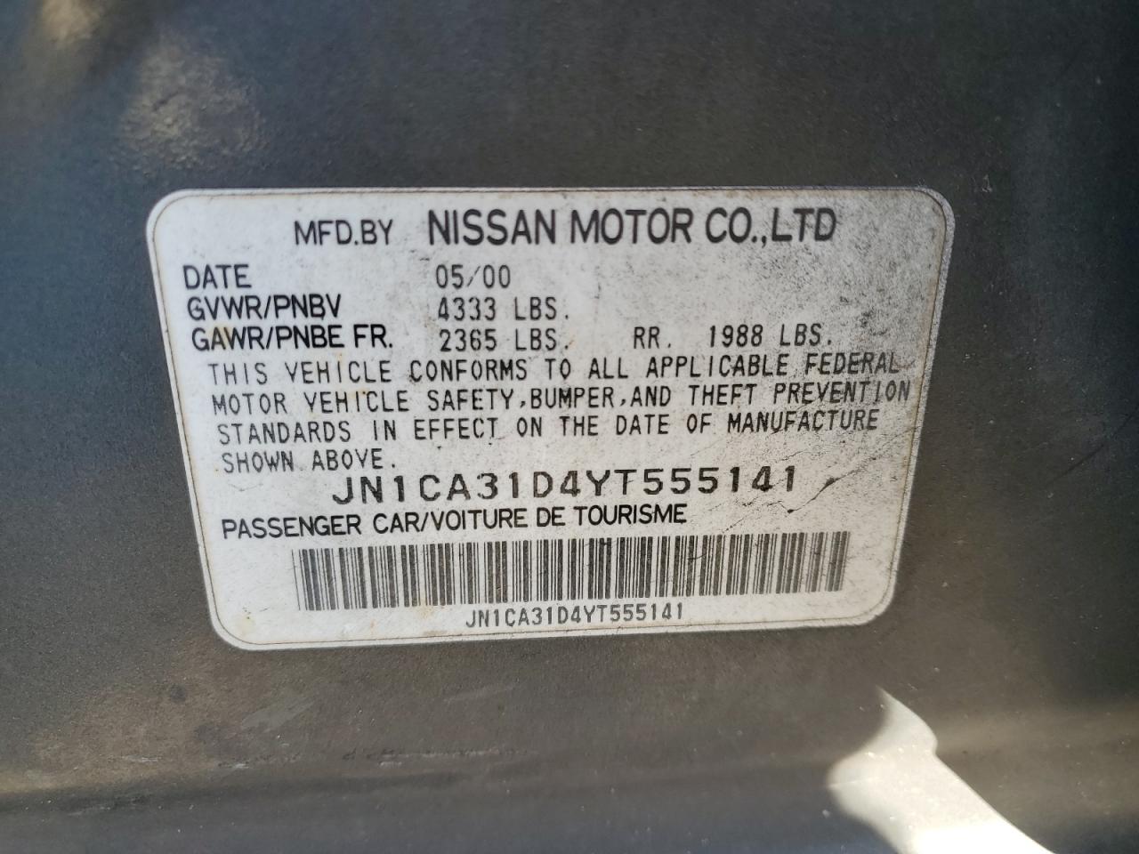 2000 Nissan Maxima - Image 12