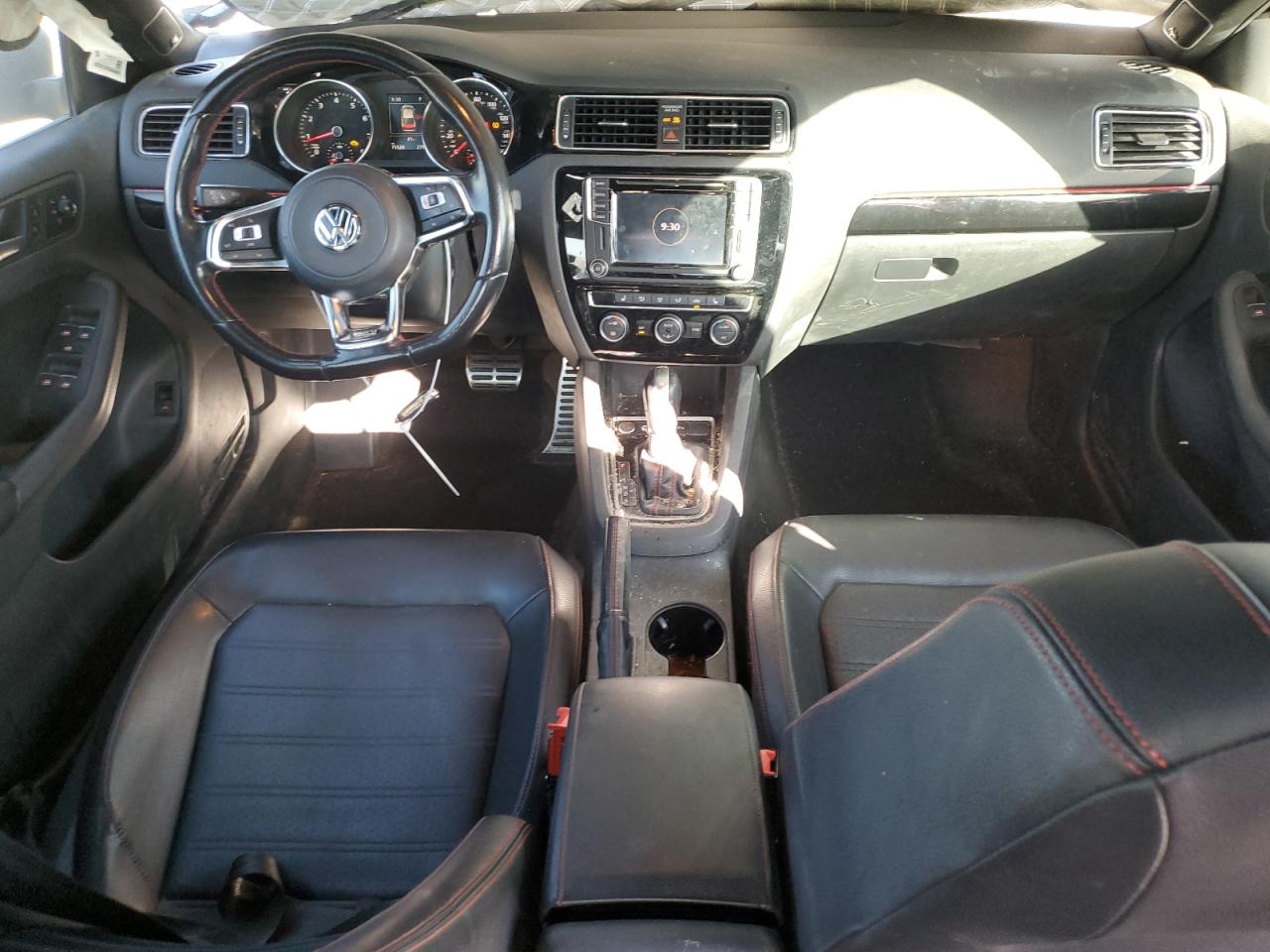 2017 Volkswagen Jetta - Image 8