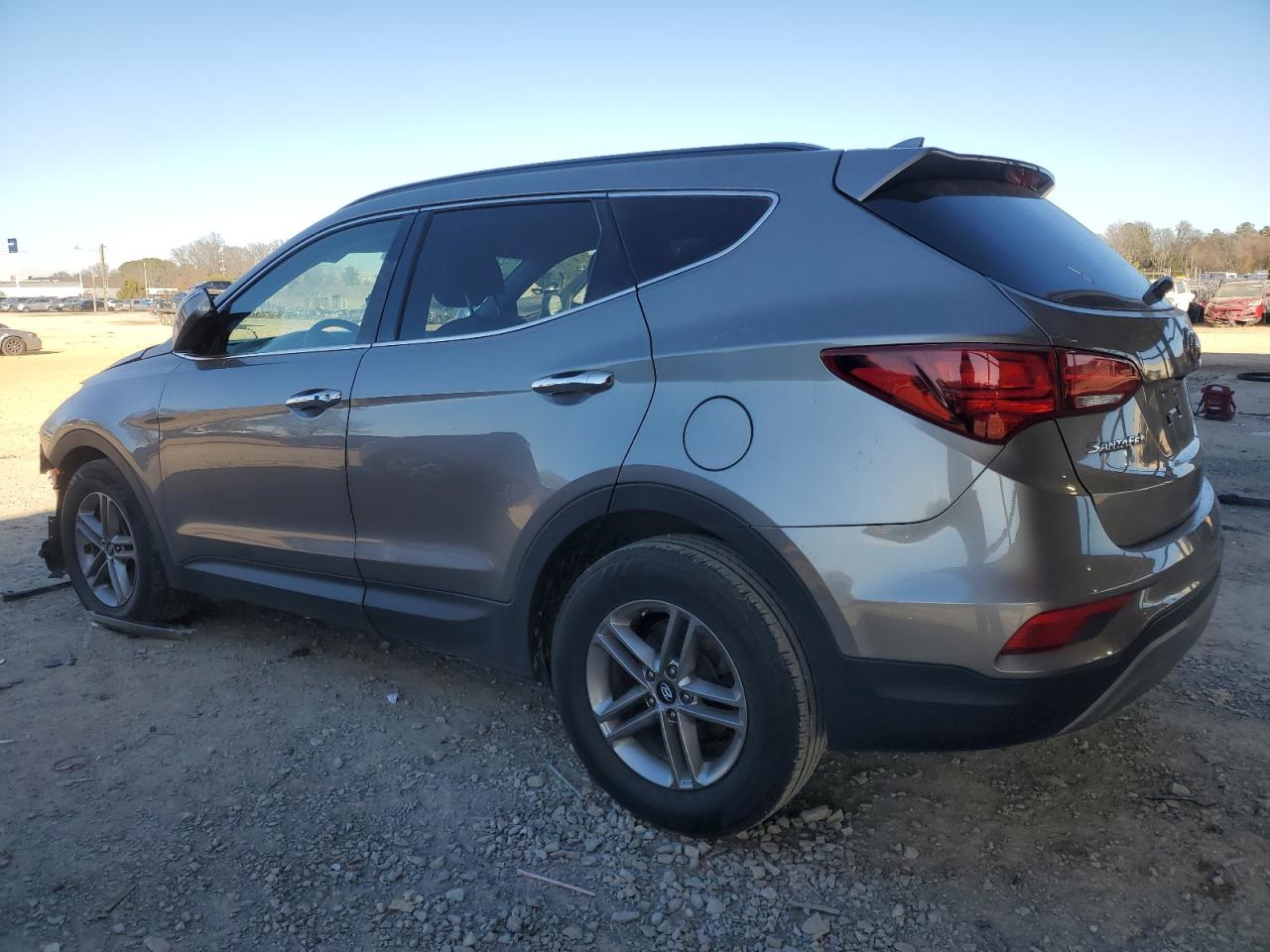 2018 Hyundai Santa Fe - Image 2