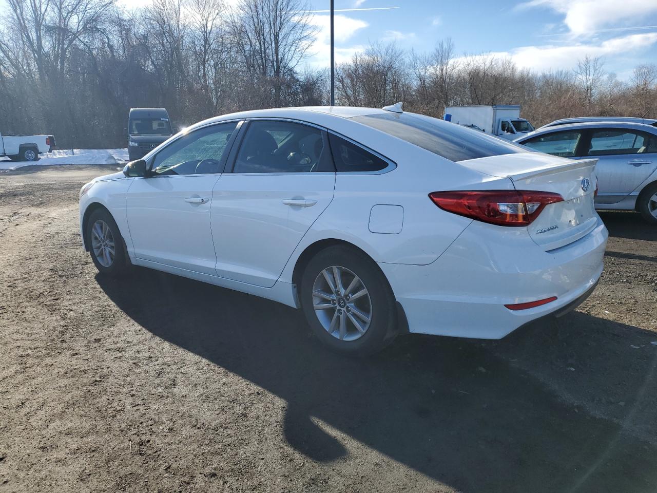 2016 Hyundai Sonata - Image 2