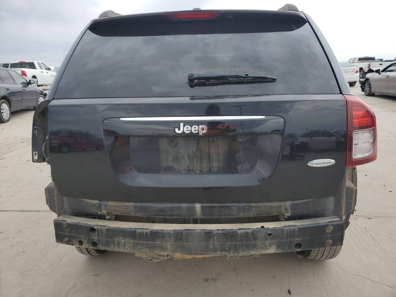 2016 Jeep Compass - Image 6