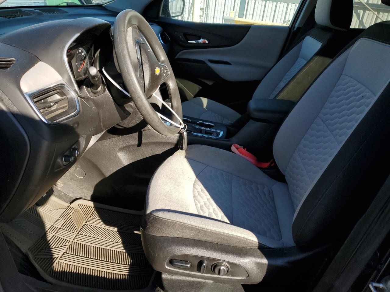 2018 Chevrolet Equinox - Image 7