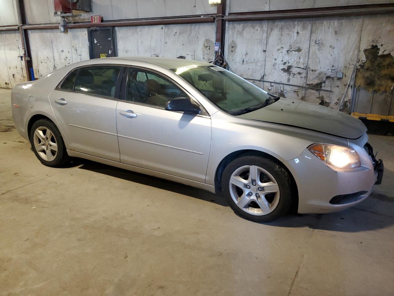 2011 Chevrolet Malibu - Image 4